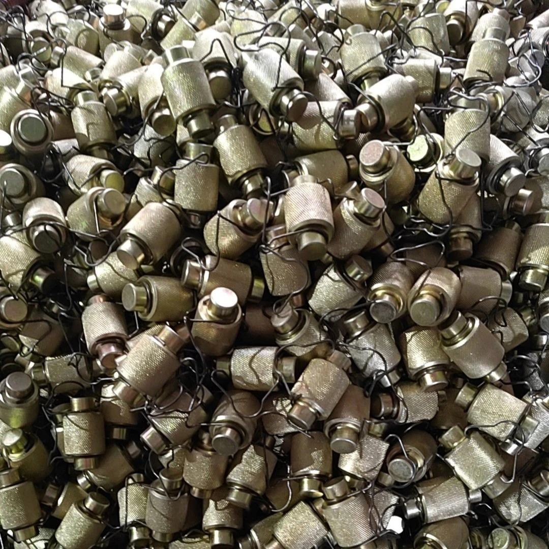 Rollers with knurling Rollers with knurling